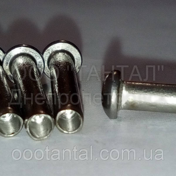 Устойчивость резьбовых заклепок ГОСТ 12641 к вибрации