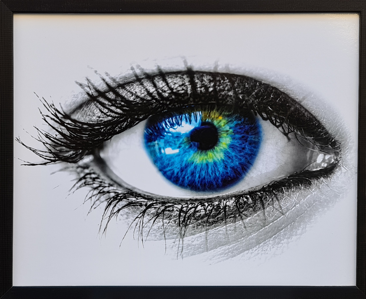 Фотокартина в дерев'яній рамі Eye 2 40х50 см POS-4050-196