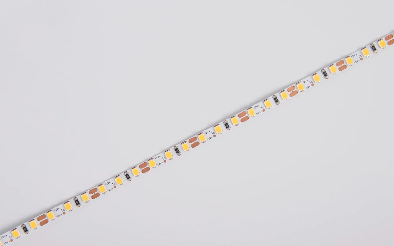 Світлодіодна стрічка COLORS, 12V, 120 led/m, 9.6W, 800Lm, IP33, 4000K (D8120-12V-5mm-NW), фото 1