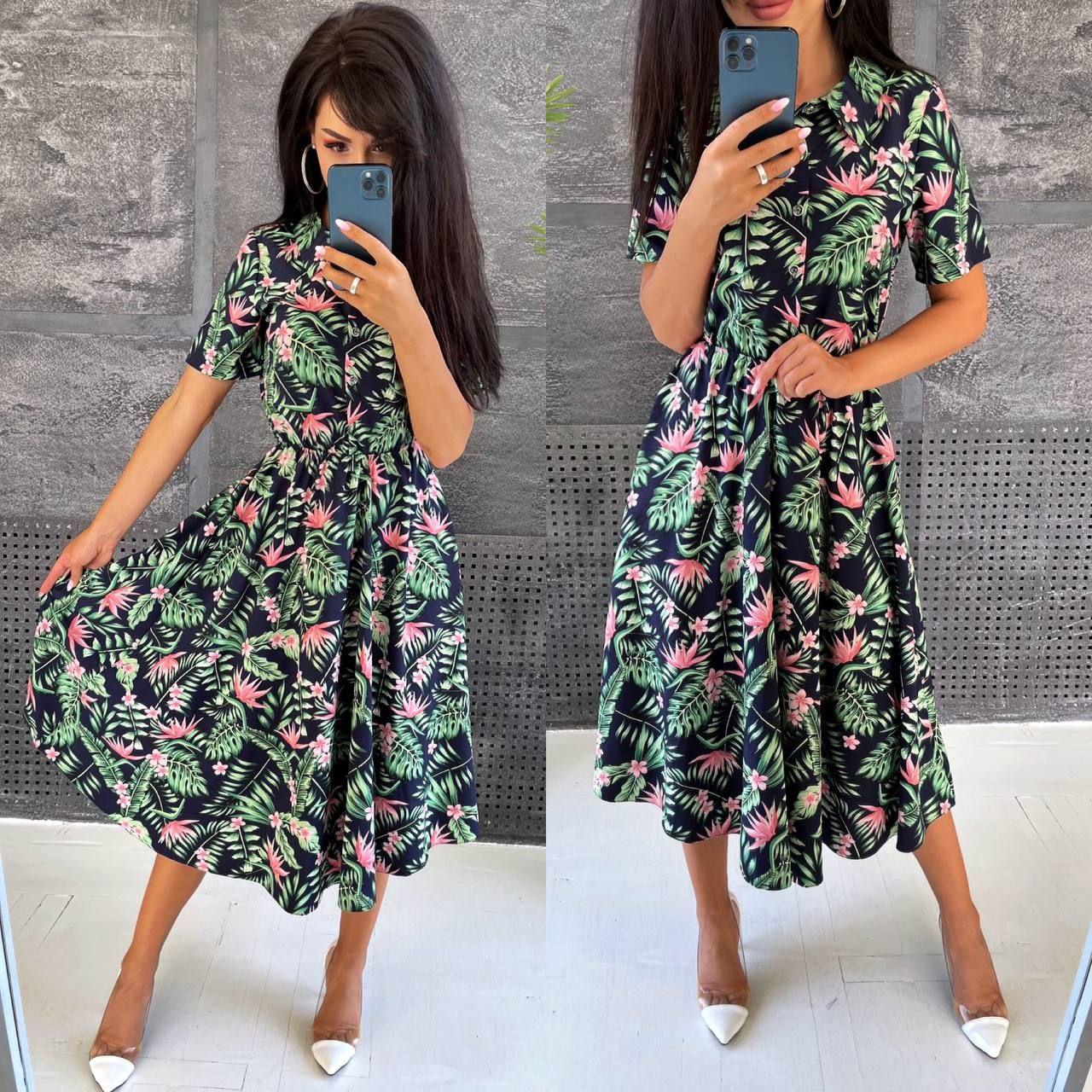 Стильне плаття на ґудзиках із вільною спідницею софт