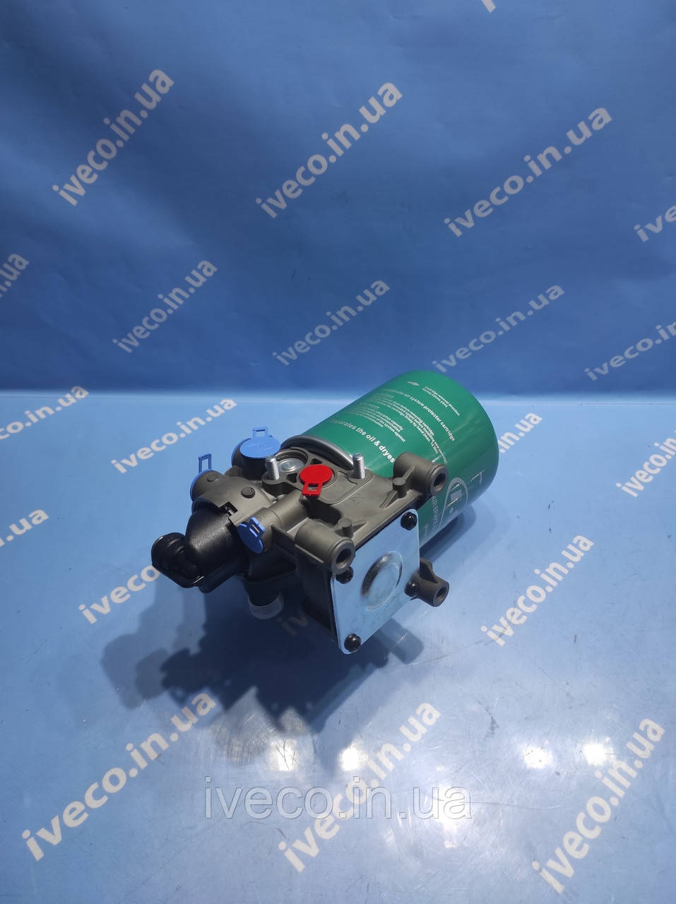Кран вологовідділювача Iveco Trakker Eurotech Eurotrakker Stralis Траккер Страліс 42536872 LA8125 LA8606