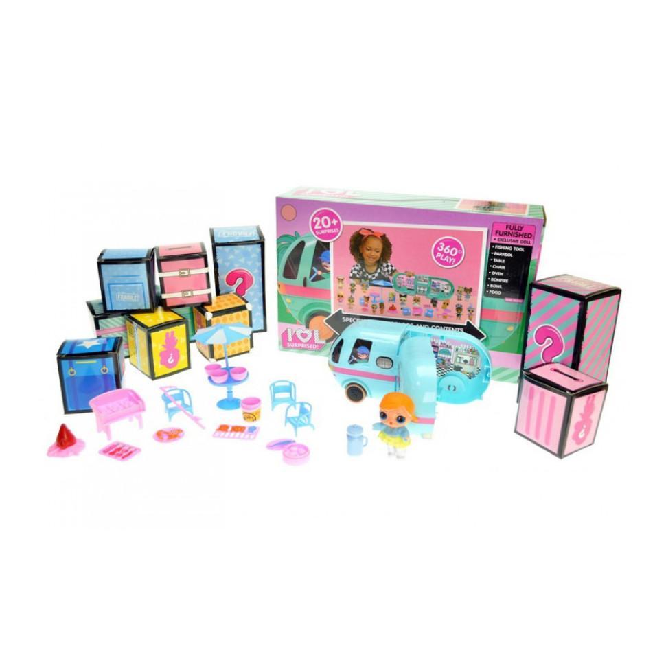 Дитячий ігровий набір "Кукла з фургоном" Bambi з комплектом одягу та набором меблів, різнобарвний