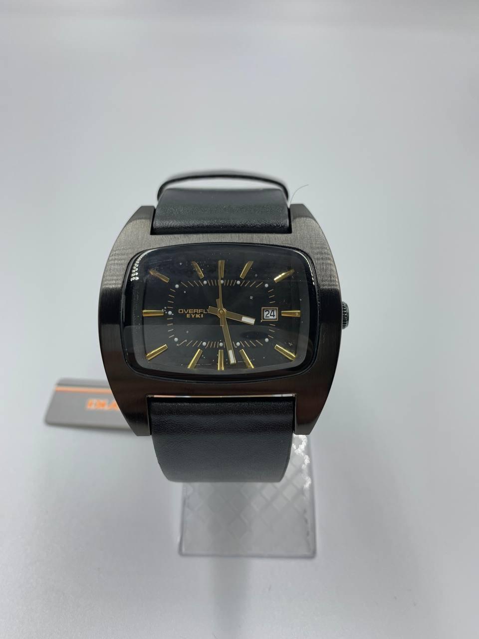 Годинник наручний кварцовий Eyki Overfly retro чорний
