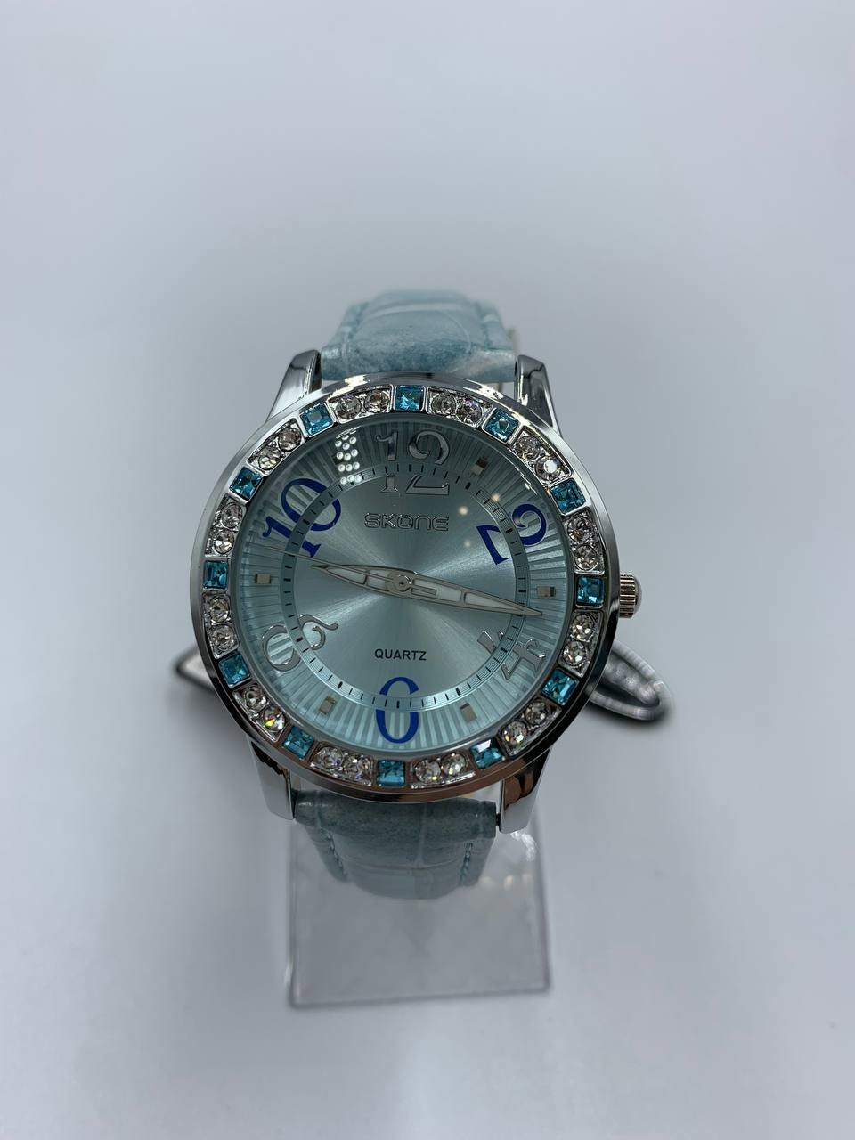 Жіночий наручний годинник Skone Diamond Блакитний