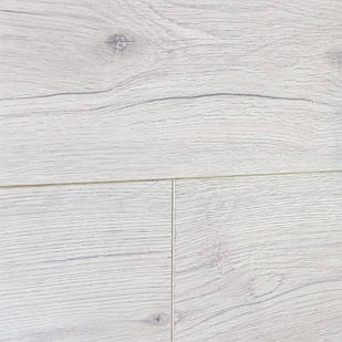 Ламінат Green Step Focus Дуб Телар 91743 вологостійкий 33 клас 10мм товщина завужена дошка з фаскою