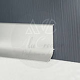 Алюмінієвий накладний плінтус 40х17х2500 мм, анодований, фото 2