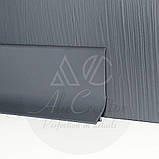 Алюмінієвий накладний плінтус 40х17х2500 мм, декор по RAL, фото 5