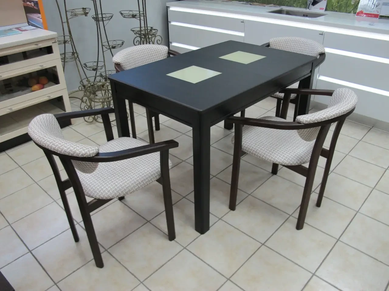 Обідній розкладний стіл "Лос-Анджелес" для вітальні чи кухні, 115 (154)х75х77.5 мм - фото 1 - id-p533880394