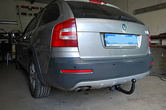 Польський фаркоп на Skoda Octavia A5 2005-2012 (Шкода Октавія А5) Швидкознімний вертикальний автомат на ключі