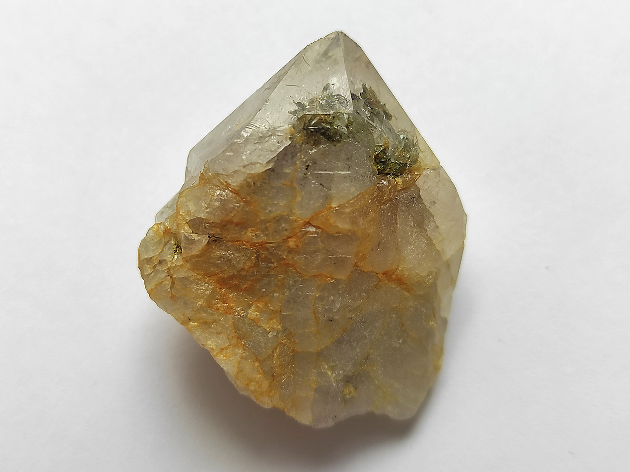 Фантомний кварц з епідотом – природний кристал, фото 1