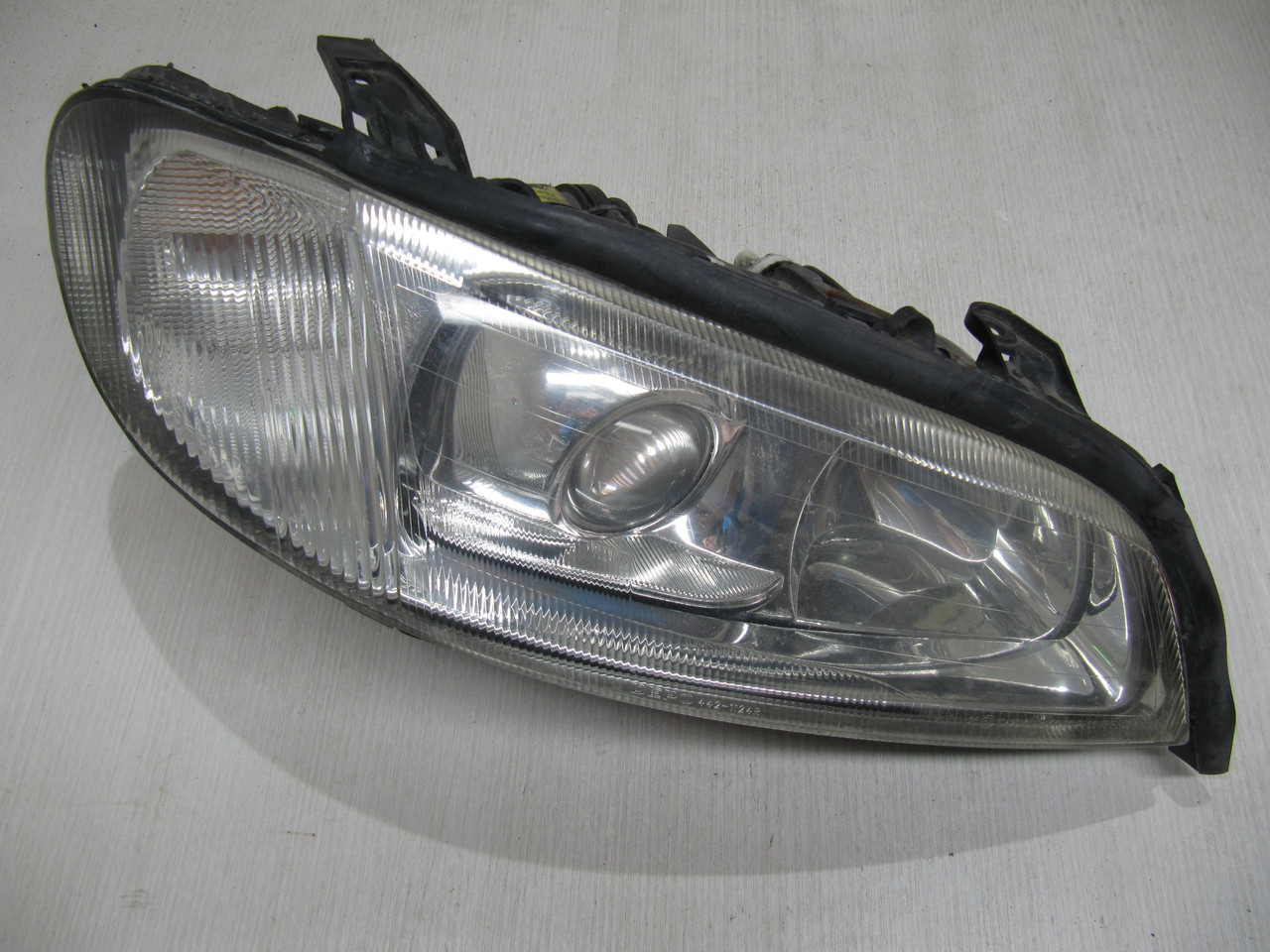 Фара Передняя Правая КСЕНОН З Разжигателем РЕСТАЙЛ Опель Омега Б Opel ...