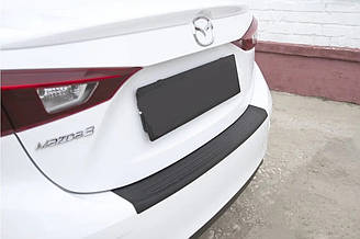 Накладка на задній бампер Mazda 3 седан 2013+ р. в. Мазда 3