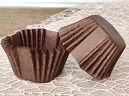 Форма квадратна паперова для цукерок Коричнева, Д30мм, висота 30мм (Комплект 100шт)