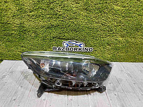 Фара права Рено Каптюр, Renault Captur Оригінал 260105066R