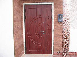 Металеві двері із зовнішніми МДФ (16 мм) накладками 