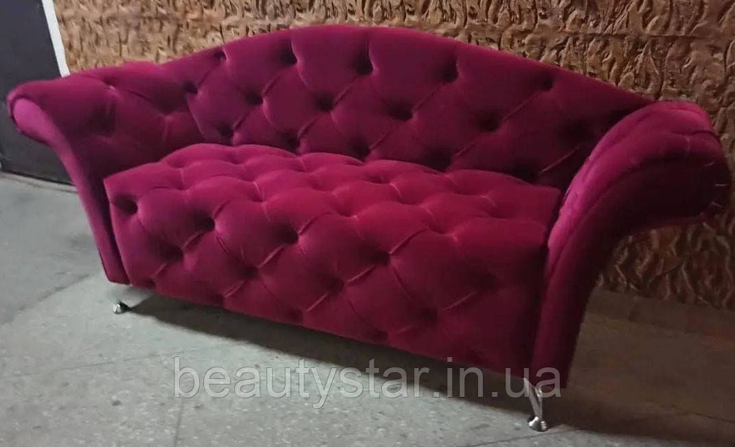 Невеликий затишний диван ВАЙНОНА для очікування