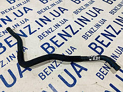Шланг ог ззаду зліва Mercedes W221 A2214900765
