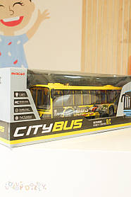 Автобус на радіокеруванні 666-695