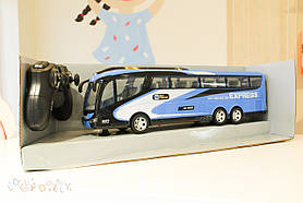 Автобус на радіокеруванні 666-694