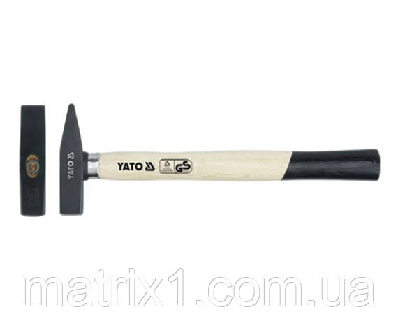Молоток слюсарний YATO: m=1,5 кілограм, L=380 мм