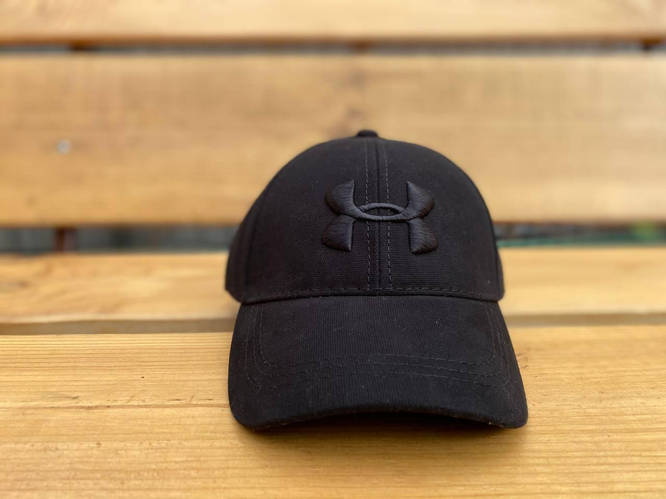 Кепка чёрная Under Armour с черным логотипом, бейсболка Андер Армор ...