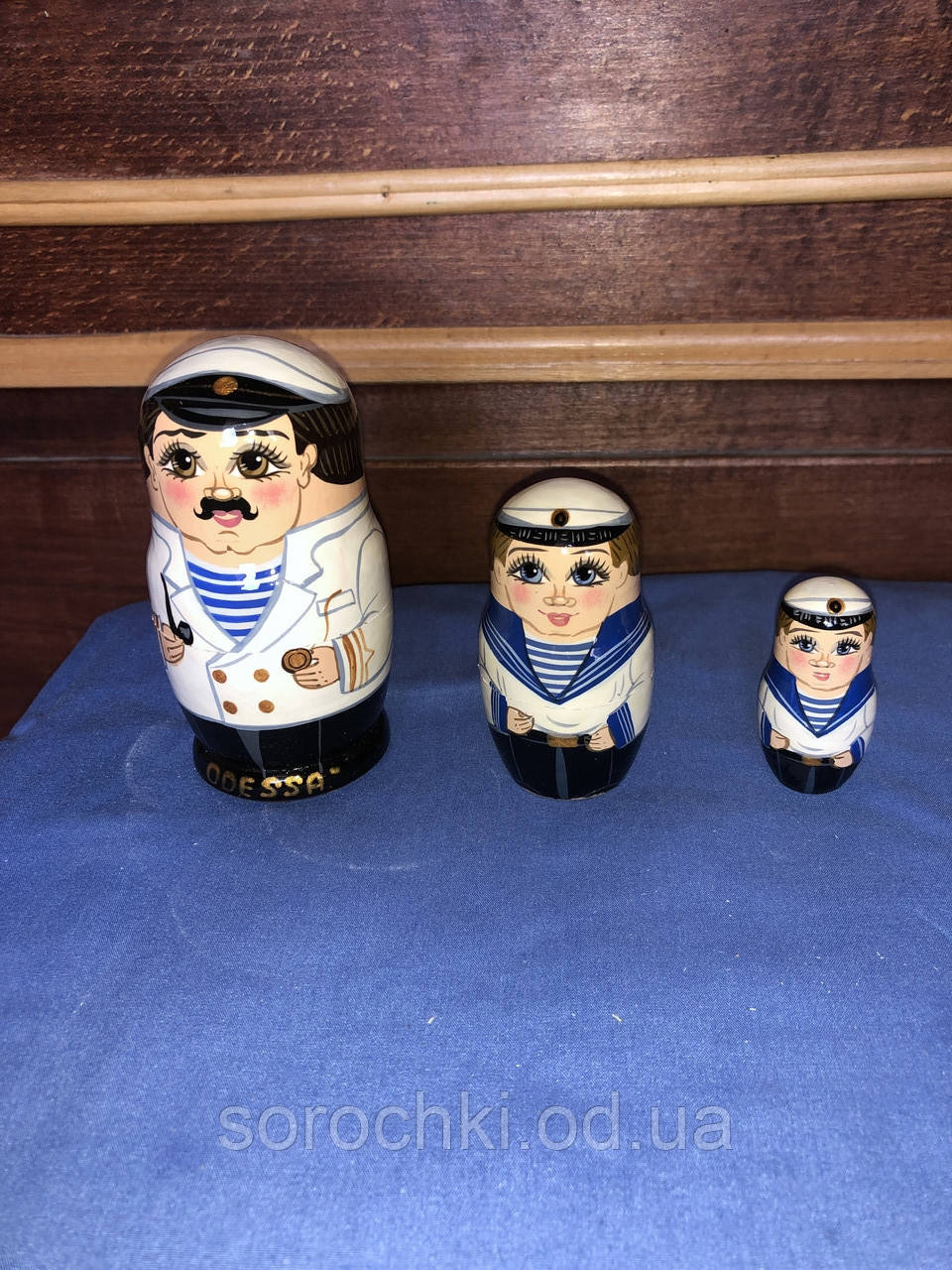 Сувенир Матрешка, одеські персонажі, "моряк Костя", капітан, трійка, ручна робота, береза, висота 10 см