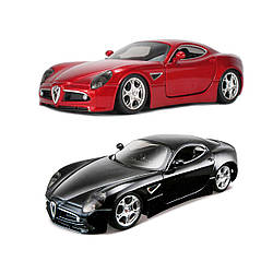 Автомодель - ALFA 8C COMPETIZIONE (2007) (червоний металик, 1:32)