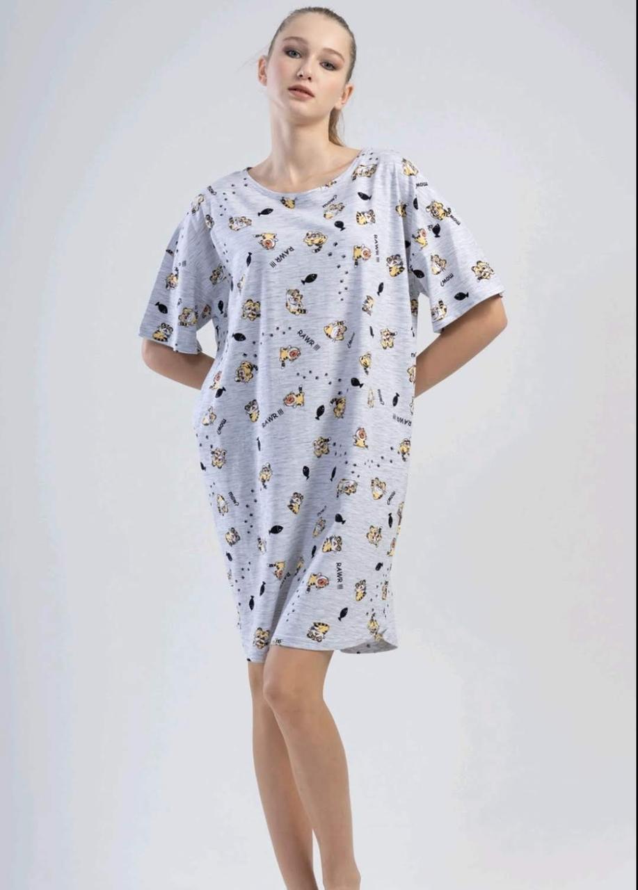 Нічна жіноча сорочка «Vienetta Котики» до коліна  (S-XL), фото 1