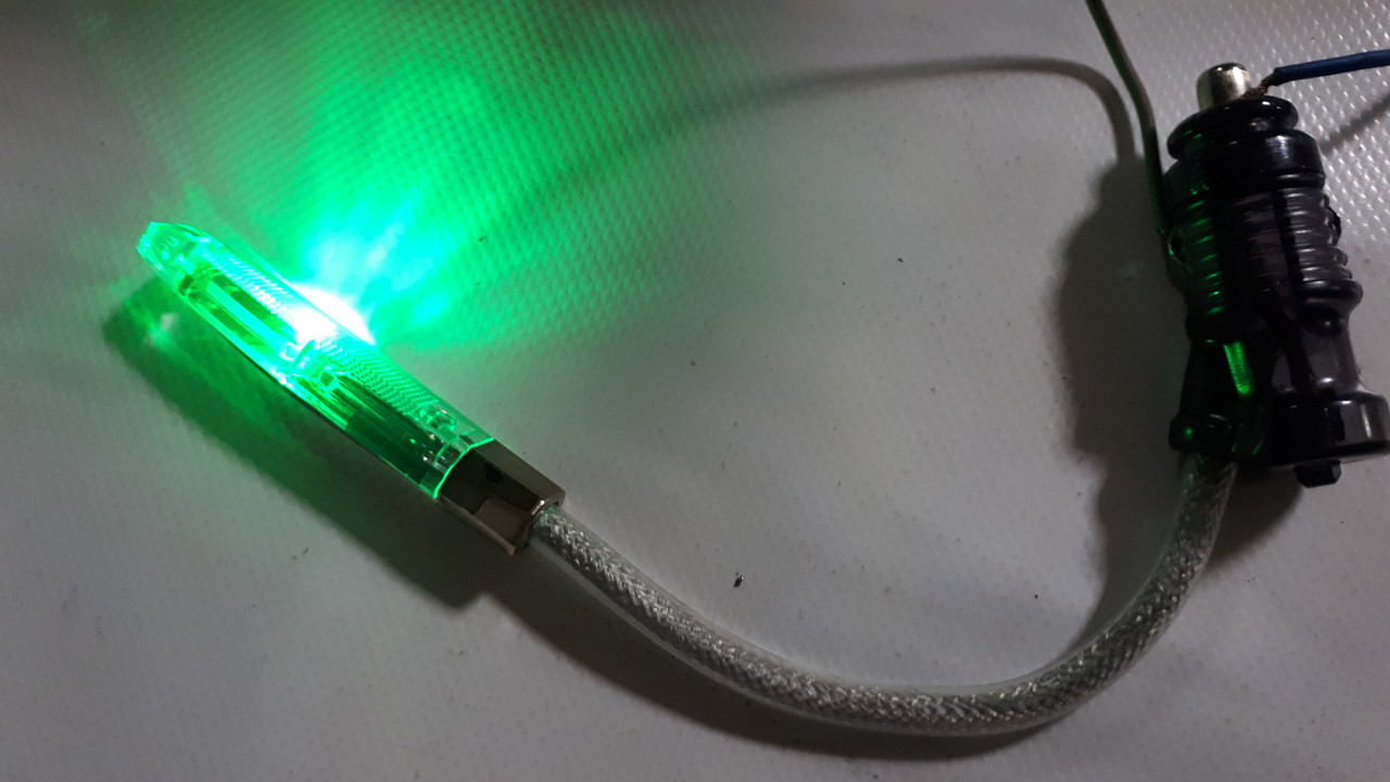 Підсвітка штурманка 4KE02 LED-2 Blue/Green у прикурювач - фото 1 - id-p256782712