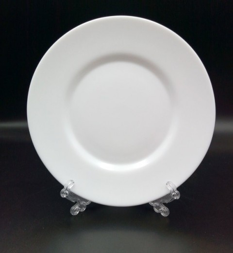 Тарілка "Plain White Flare Larah" 20см
