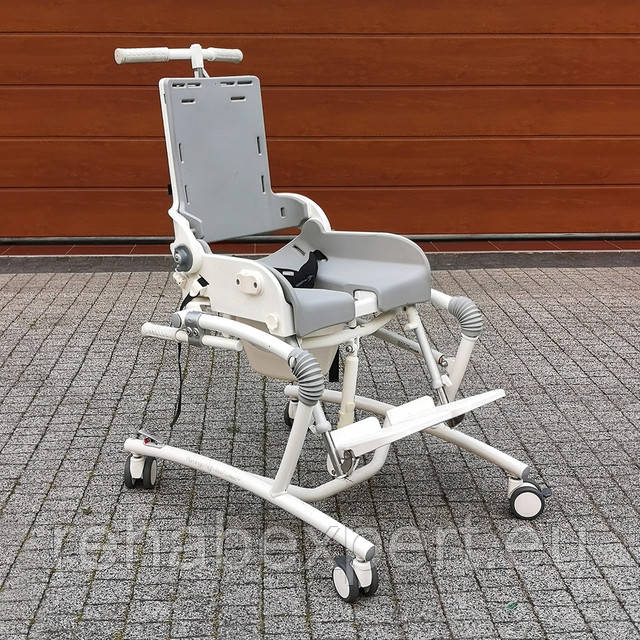 Flamingo bath chair sale