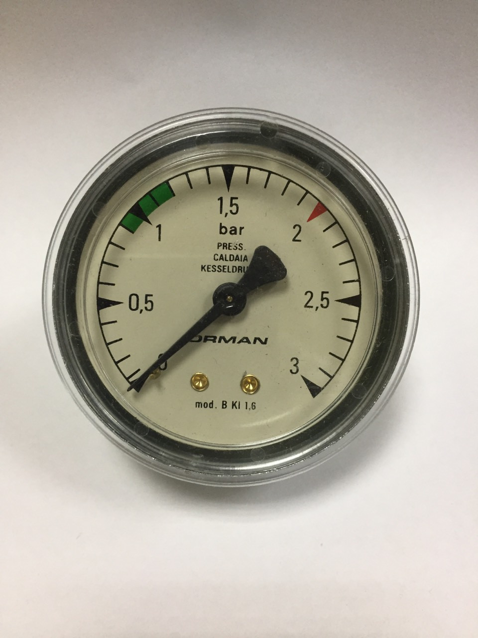 Круглий манометр 3атм 62 G.1 / 4