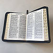 Шкіряна Біблія переклад Огієнка маленького формату з пошуковими індексами Шкіряна канонічна Біблія 13*18 см, фото 6