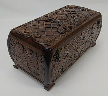 Різьблена дерев'яна скринька з натуральної черешні 30.5×14.8×13 см | Шкатулка з оксамитовим дном | Подарунок ручної роботи