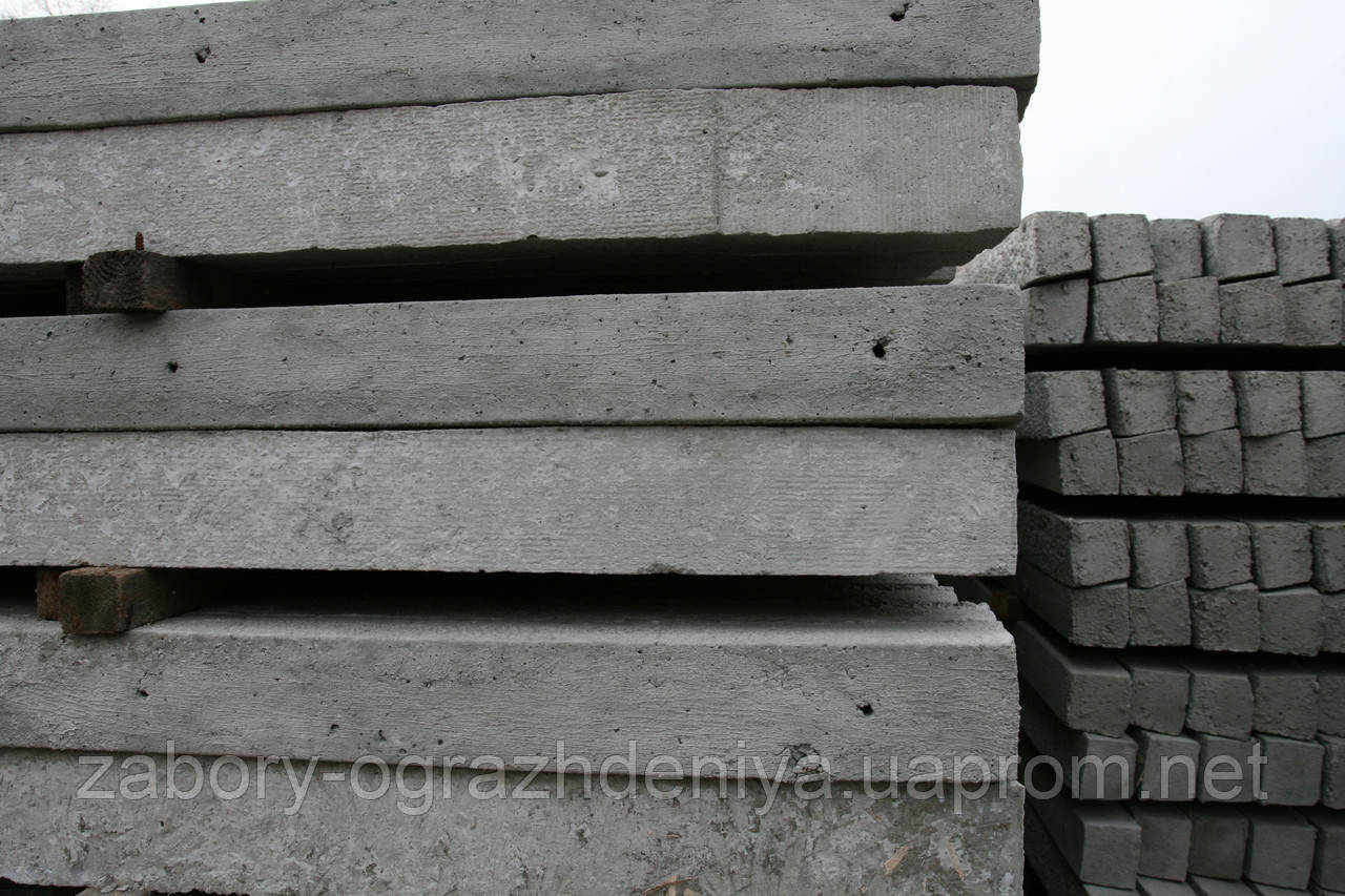 Столб бетонный усиленный 3.5 м. Сечение 80х80 мм. Для заборов и поддержки винограда. - фото 1 - id-p267790491