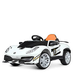 Дитячий електромобіль Bambi Racer M 4825EBLR-1 білий