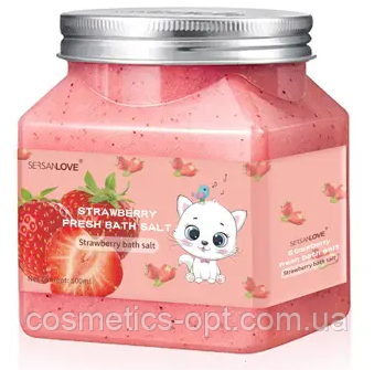 Відлущувальний скраб з екстрактом полуниці SERSANLOVE STRAWBERRY FRESH BATH SALT, 500 г, фото 1