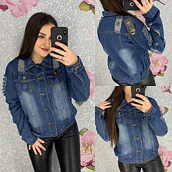 Жіноча коротка джинсова куртка рванка темно-синя