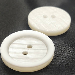 Гудзик пальтовий (піджаковий) Ø-28мм колір: білий