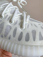 Модні кросівки жіночі Adidas Yeezy 350. Легкі жіночі кроси Адідас ІЗІ 350., фото 6