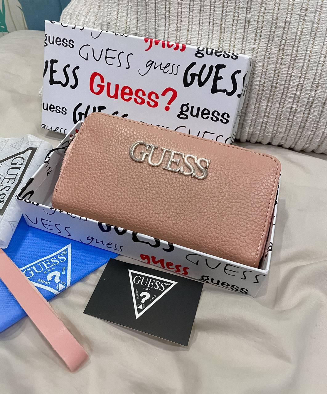 Гаманець Guess Pink