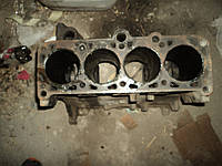 Фольксваген пассат б2(1980-1988) блок циліндрів 1.6турбо дизель (поршень 77.50)ВІДПРАВКА ПО ПРЕДОПЛАТІ ЗА