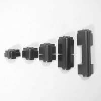 Куточок NC2060LK пластиковий з висотою 60мм, тато, для N-Case-System. Сумісний з алюмінієвим профілем