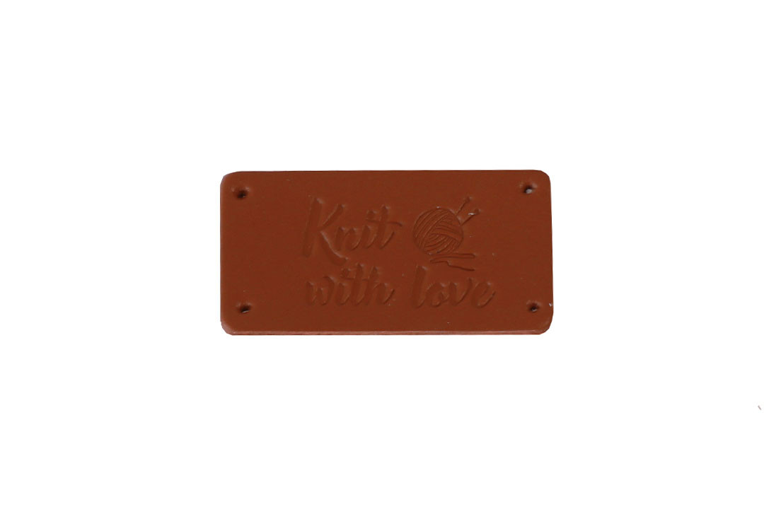 Бірка шкіряна пришивна "Knit with love" 20*40мм, карамель, нат. шкіра, фото 1