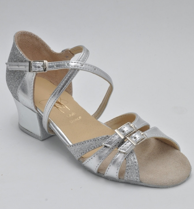 Туфлі для танців дитячі на блок-каблуку з регуляторами повноти.