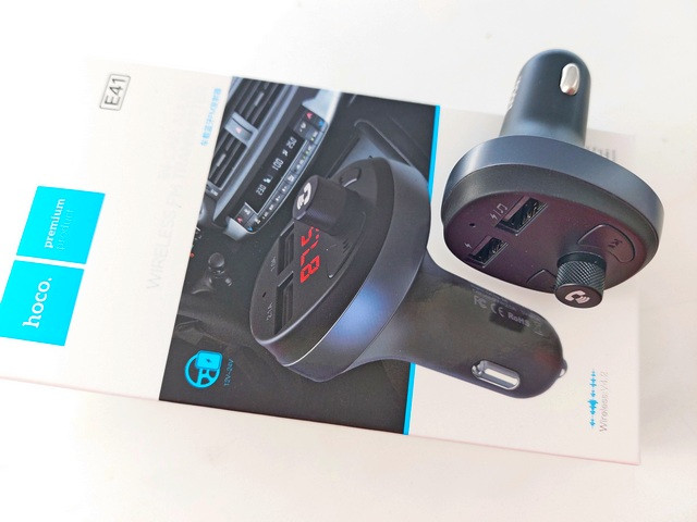 FM модулятор + ЗУ 2USB 2,1A (Hoco) E41