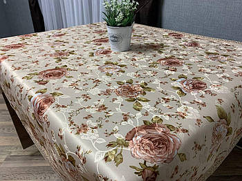 Скатерка в стилі прованс з квітковим принтом кремового кольору, розмір 150х120