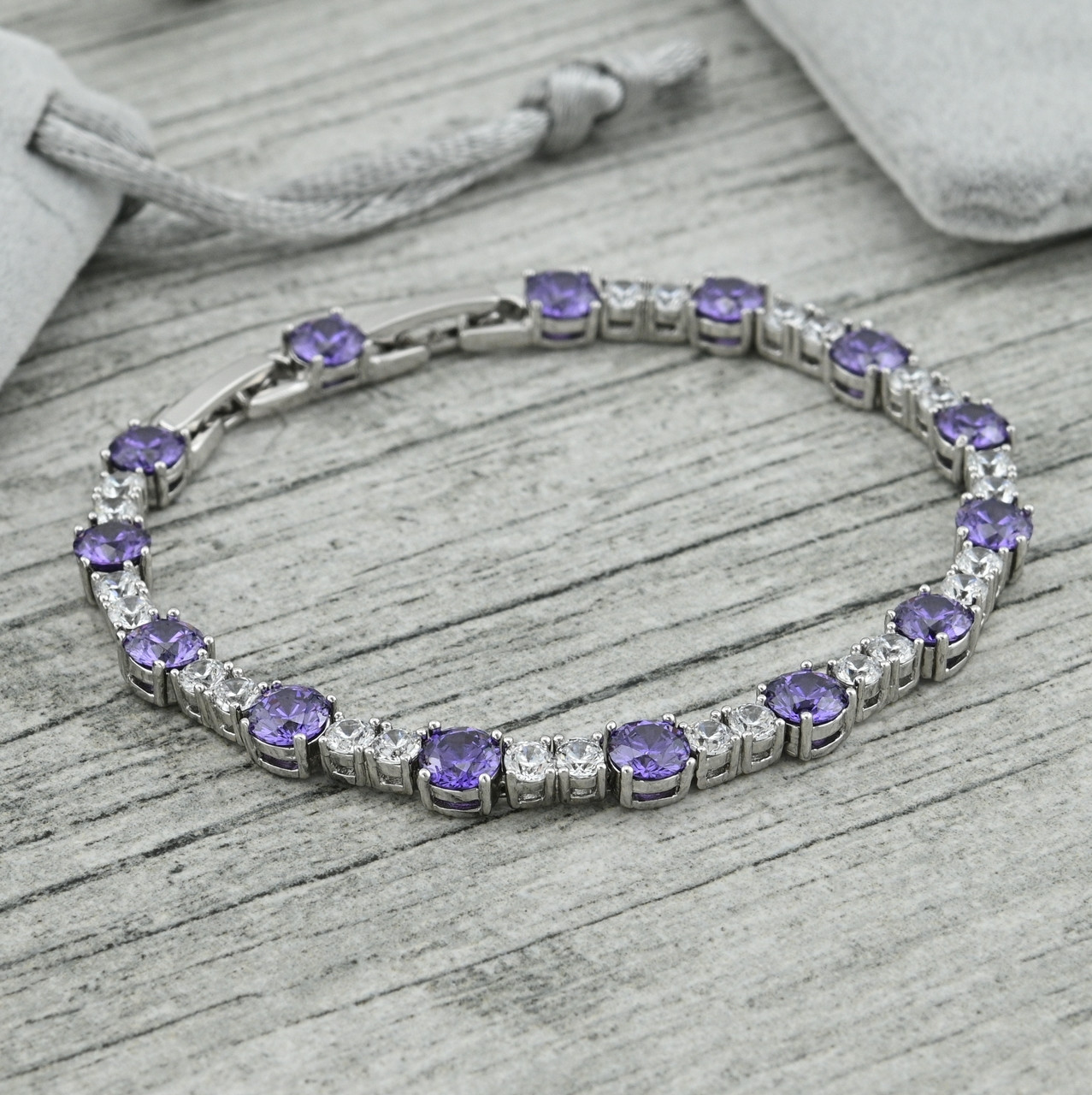 Браслет Карпатський аметист 36976 ширина 5 мм фіолетові фіаніти позолота Біле золото довжина 16+1, фото 1