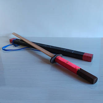 Іграшкова зброя