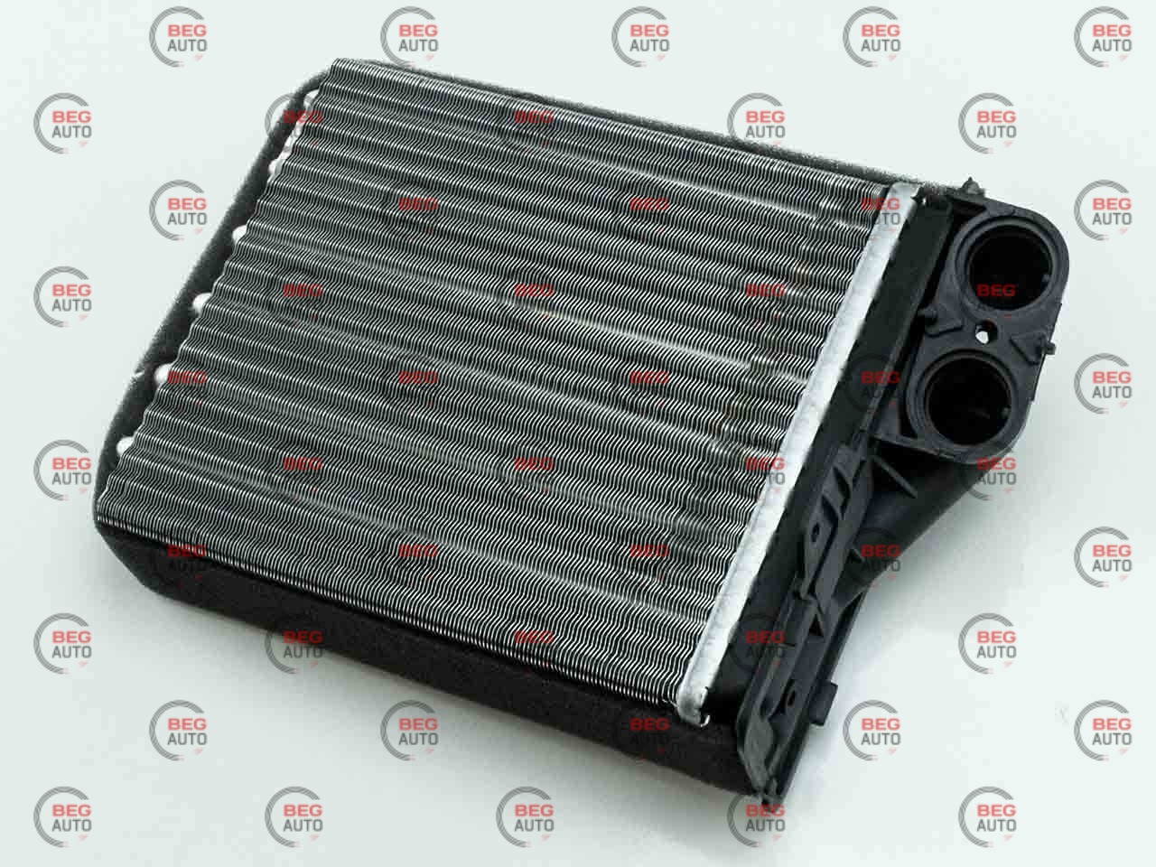 Радіатор Logan, Duster (QSP-M) (6001547484)